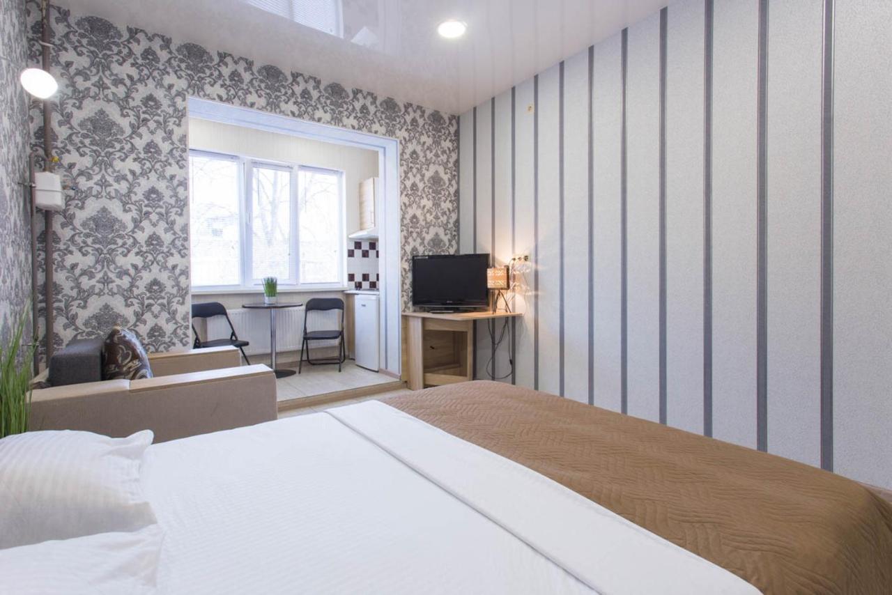 Well Located Studio - Yaroslavska Str. 21 Apartment Kharkiv Bagian luar foto