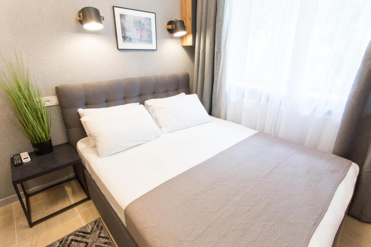 Well Located Studio - Yaroslavska Str. 21 Apartment Kharkiv Bagian luar foto