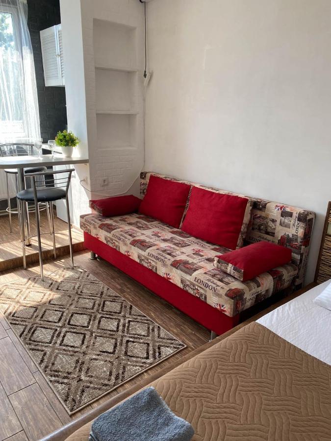 Well Located Studio - Yaroslavska Str. 21 Apartment Kharkiv Bagian luar foto
